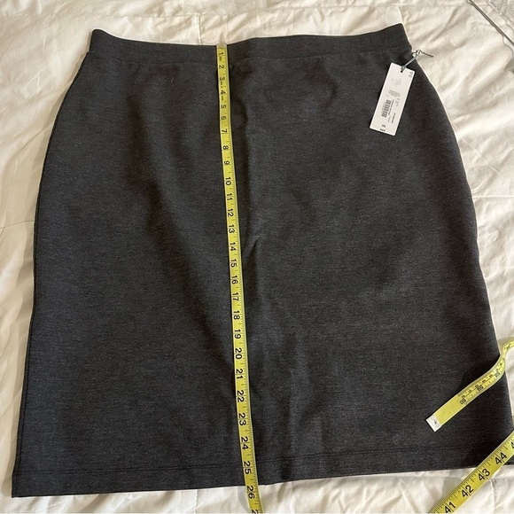 NWT Liz Claiborne - Pencil skirt - Picture 5 of 7